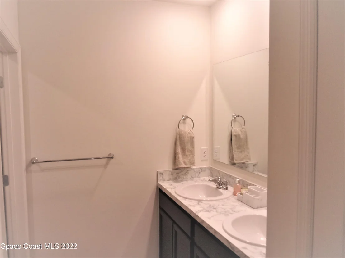 Photo of 735 Sorrento Drive