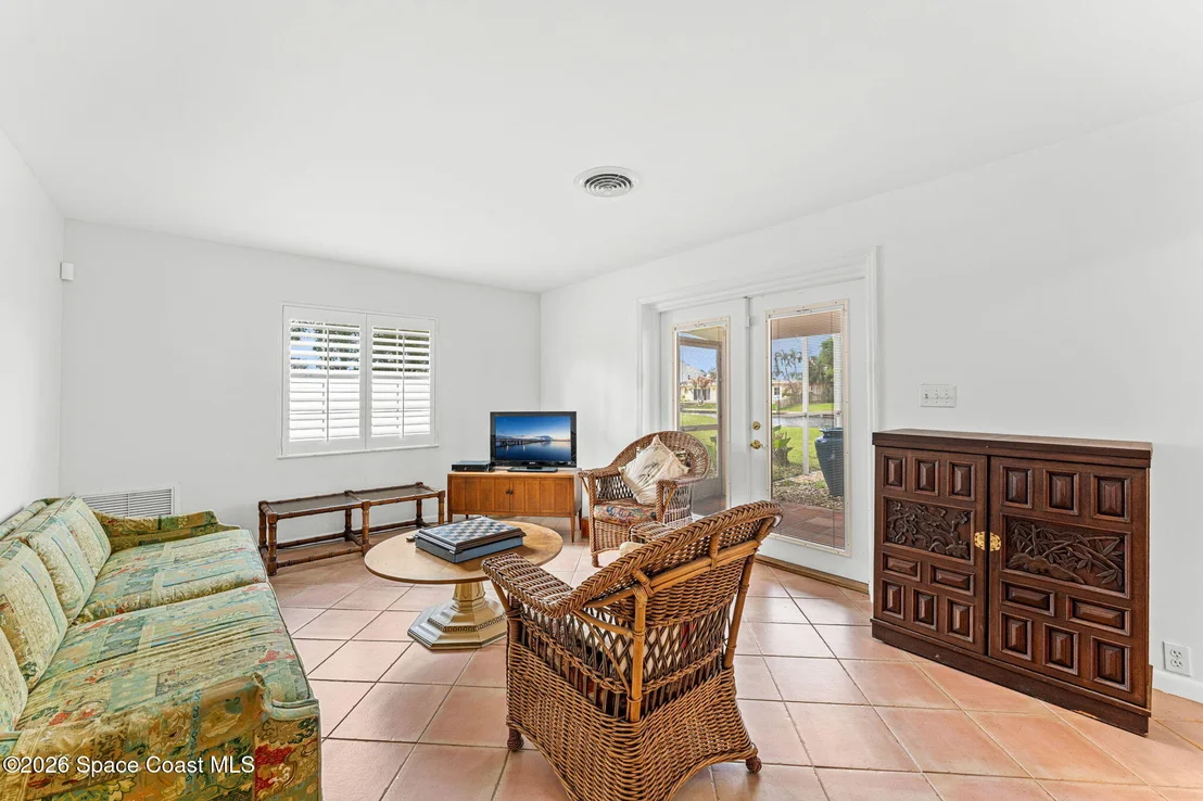 Photo of 1790 Bayshore Drive