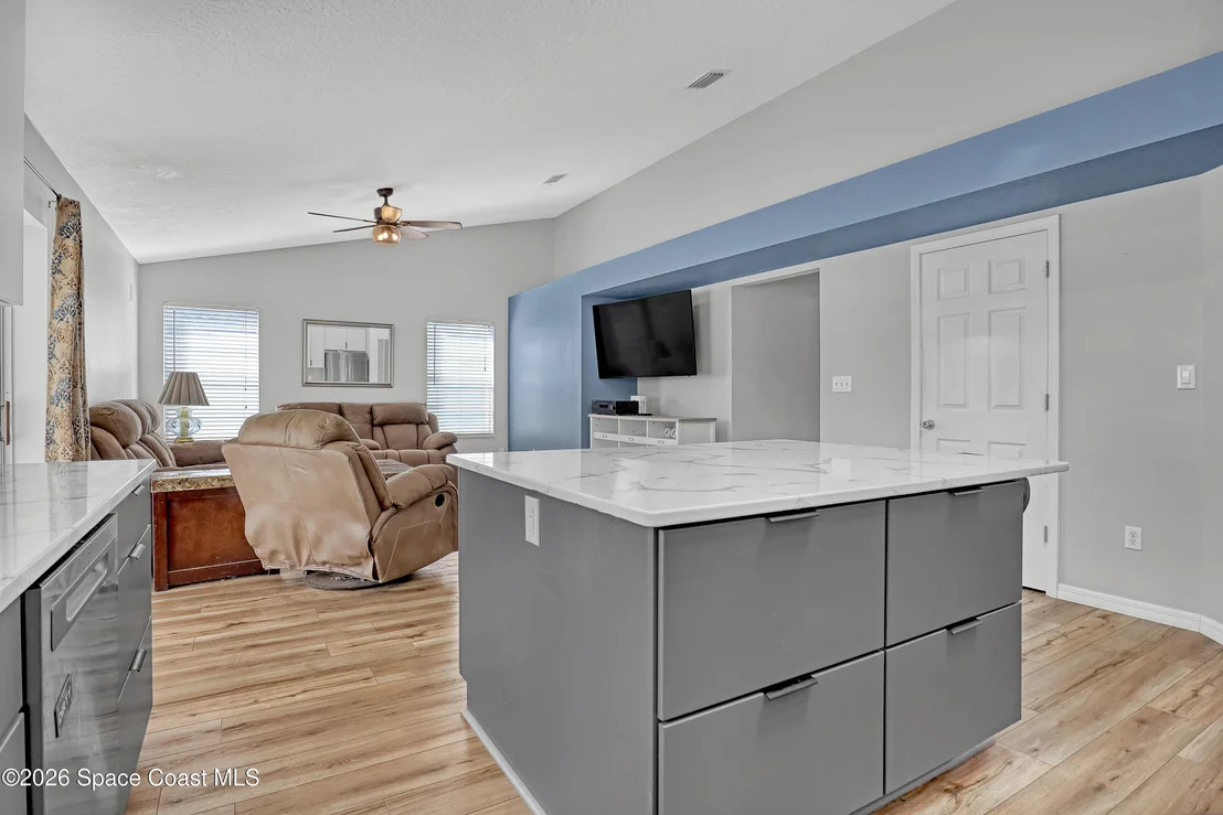 Photo of 3337 Meadowridge Drive
