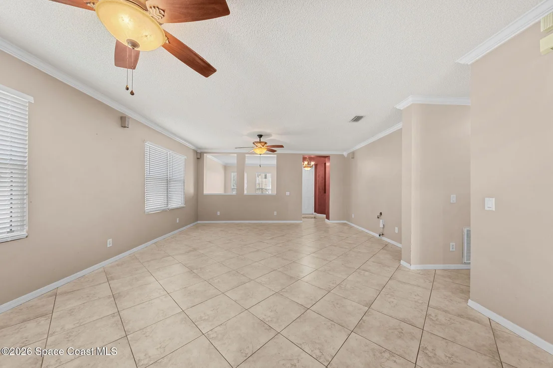 Photo of 851 Benton Drive