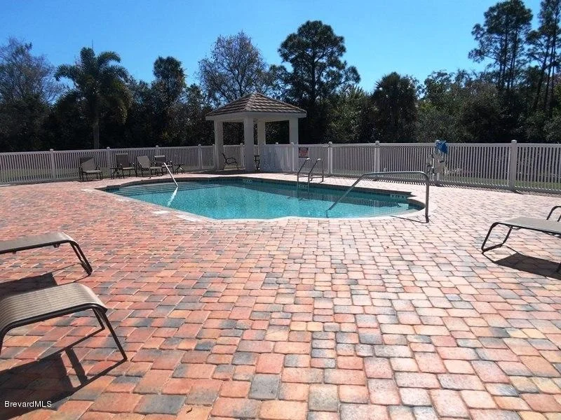 Photo of 406 Haley Court