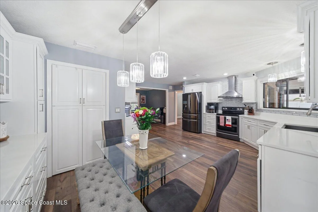 Photo of 560 Sawgrass Circle