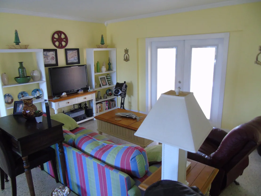 Photo of 140 Surry Lane