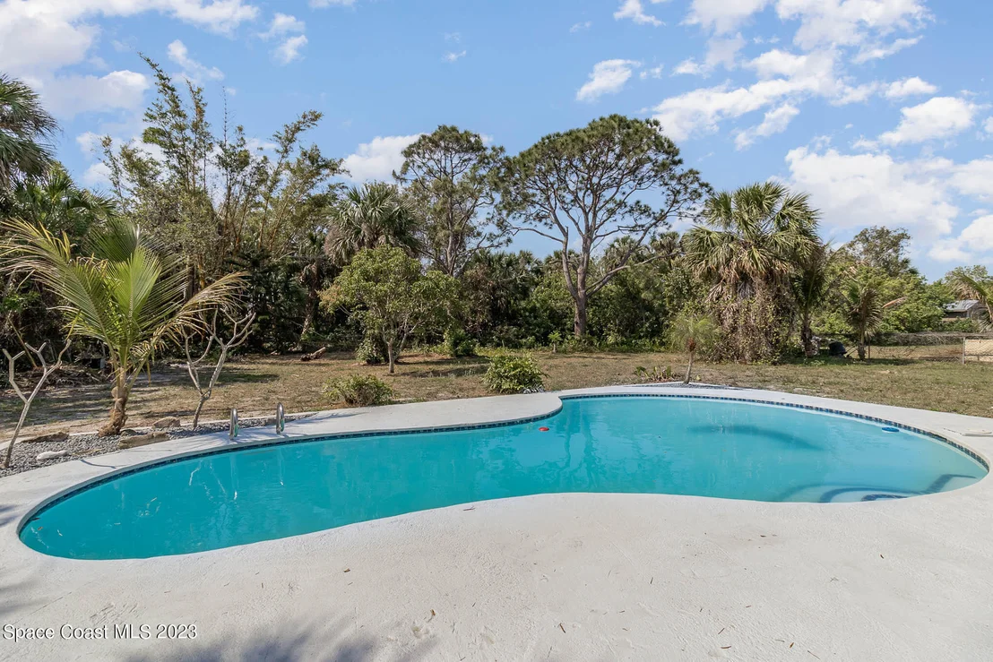 Photo of 2344 Shenandoah Road