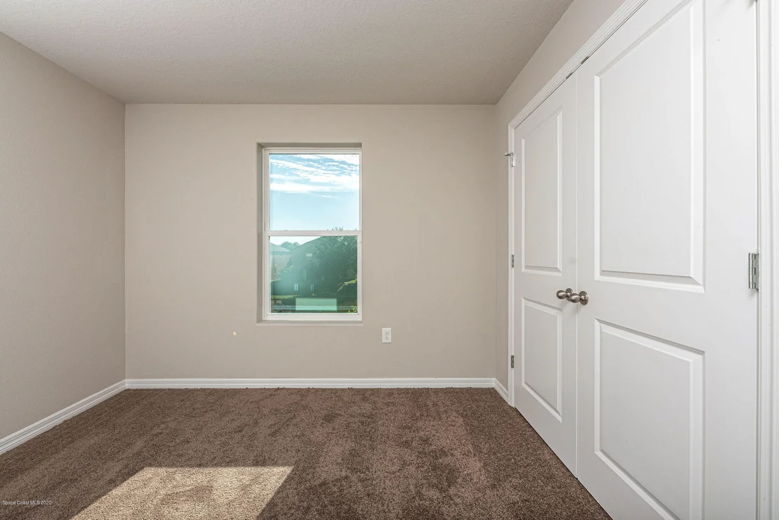 Photo of 475 Dryden Circle