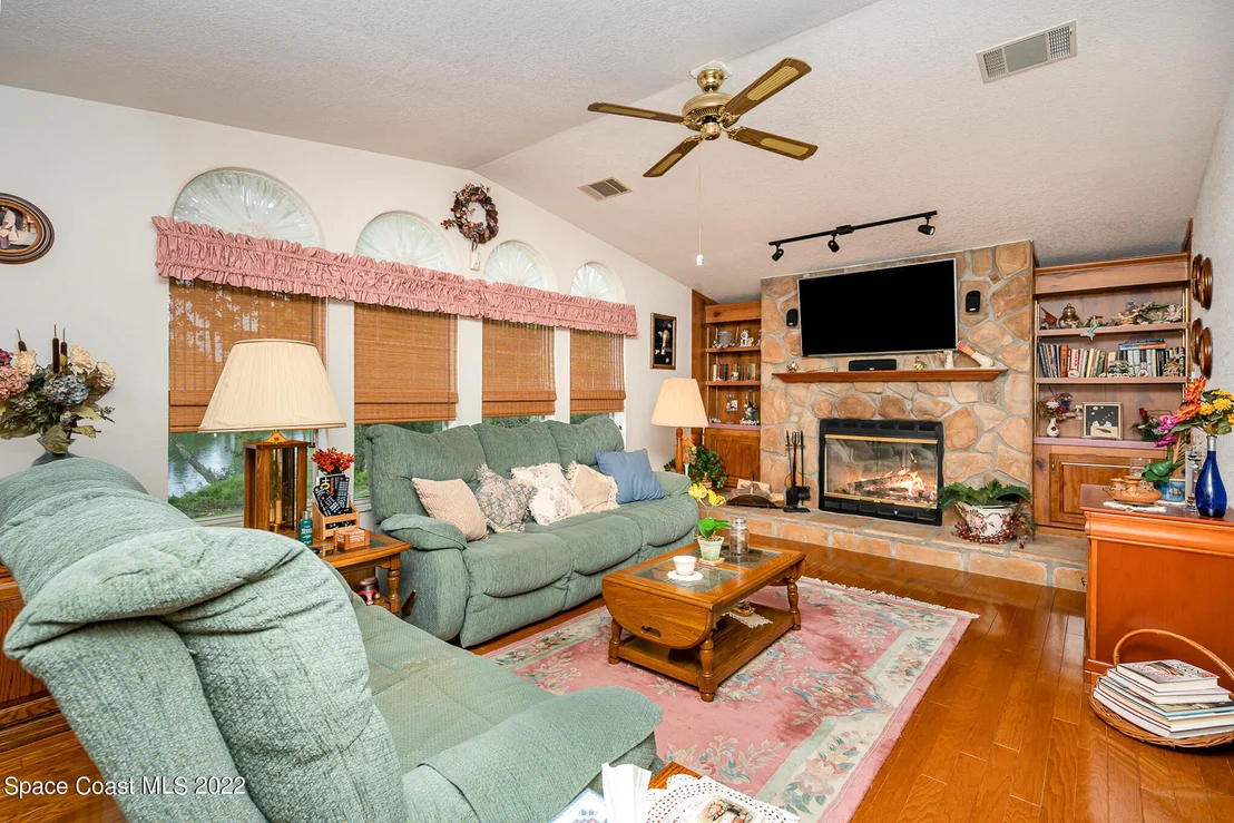 Photo of 4159 Hidden Lakes Drive