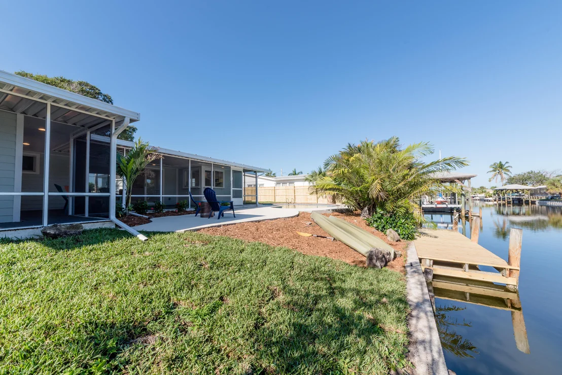 Photo of 405 Cardinal Drive