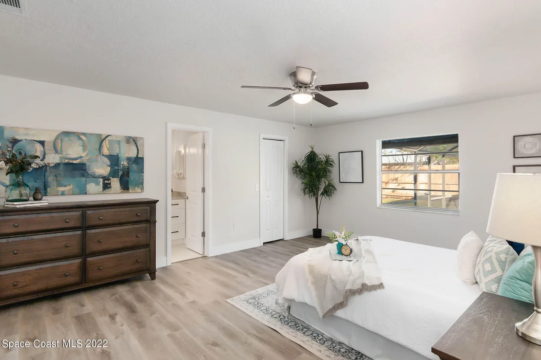 Photo of 844 Westport Drive