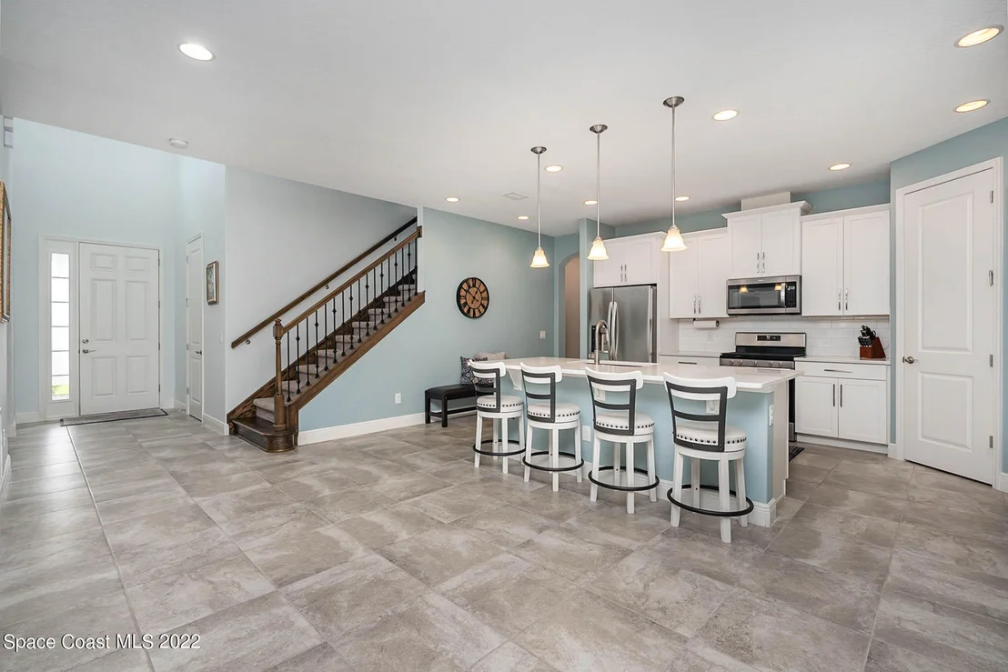 Photo of 7484 Poulicny Lane