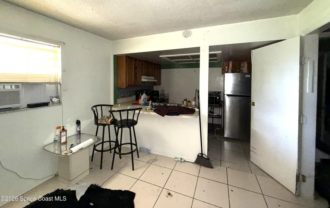 Photo of 4200 Devoe Avenue