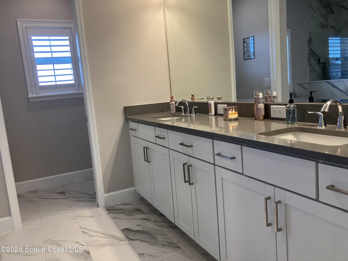 Photo of 8427 Gullen Drive