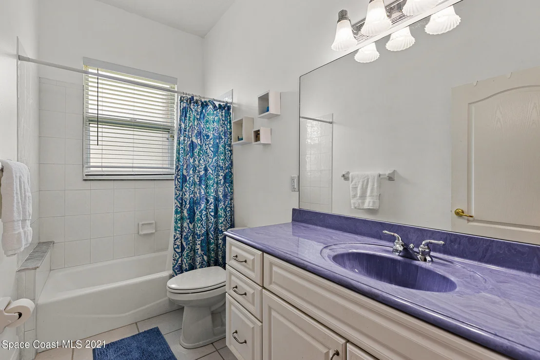 Photo of 1220 Tuckaway Drive