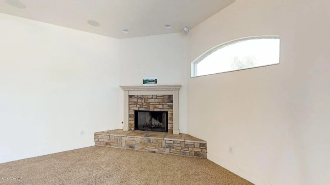 Photo of 2082 Siroco Lane