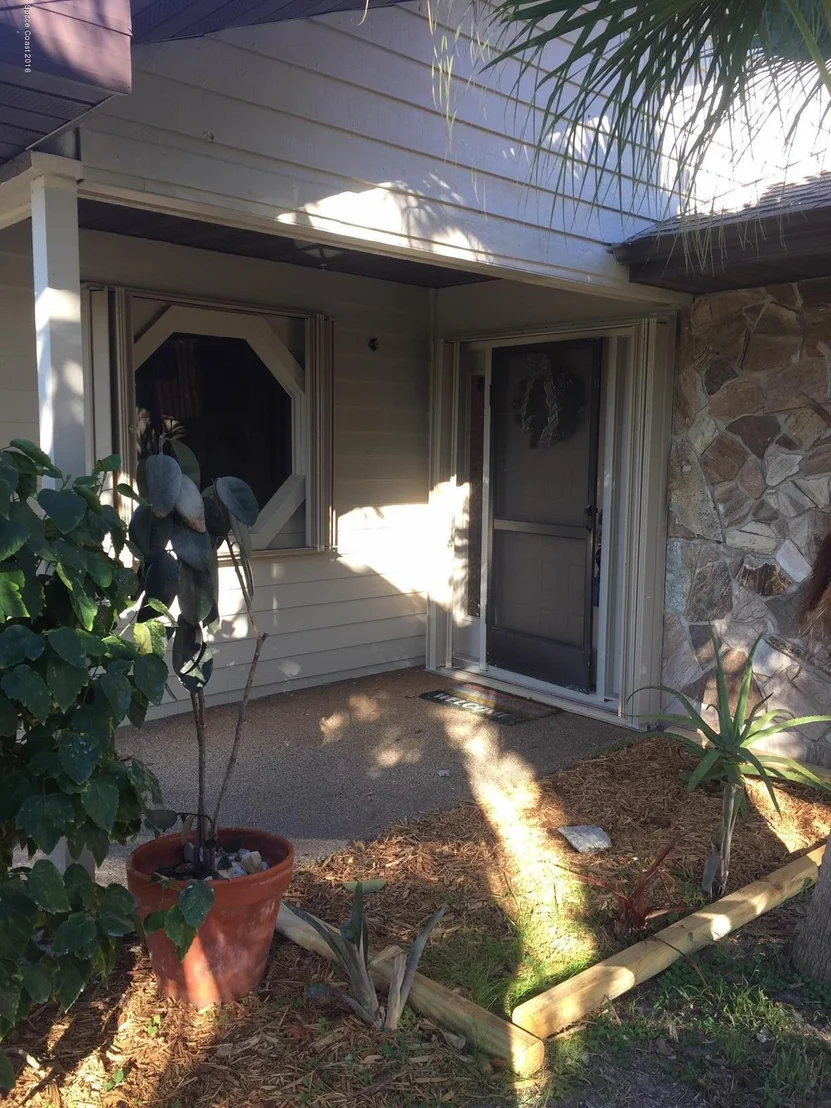 Photo of 180 Cinnamon Drive