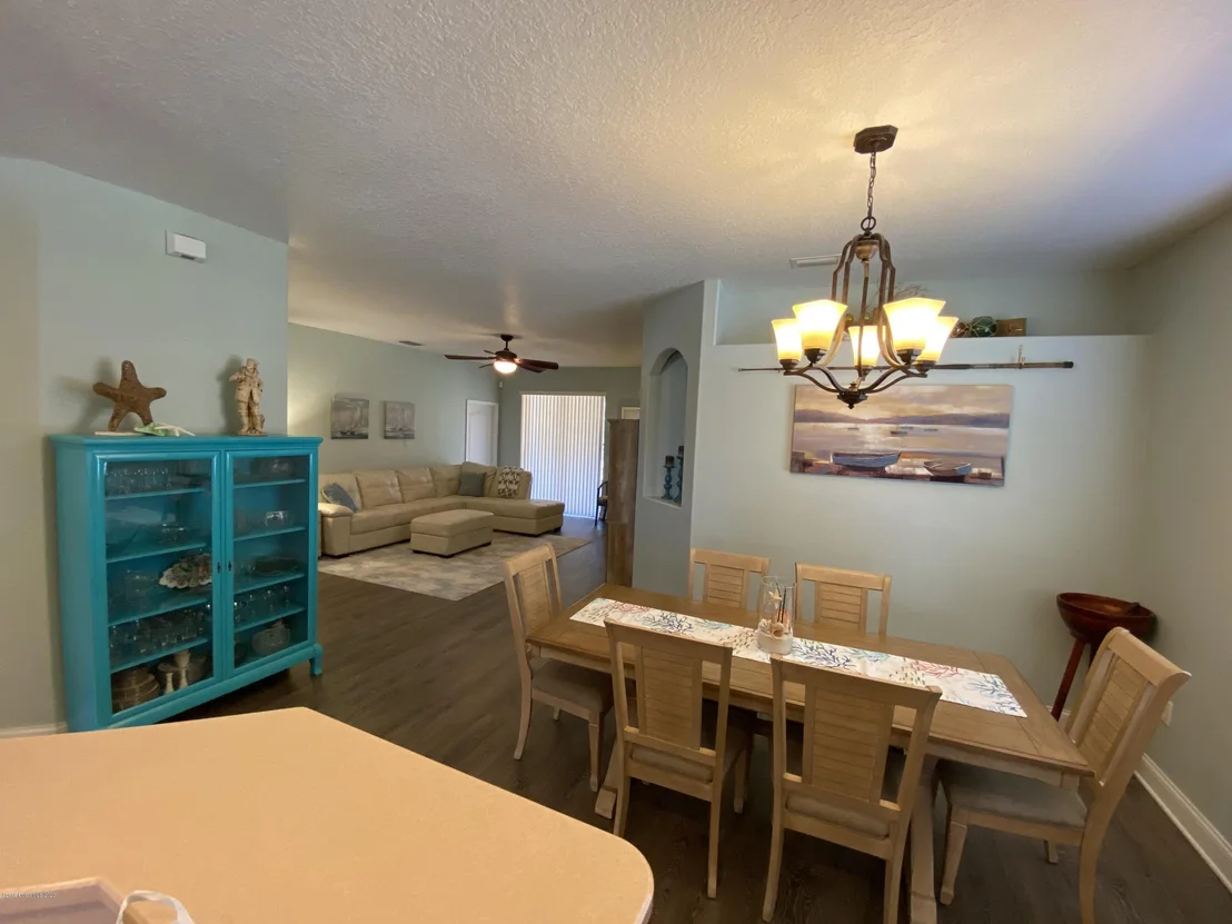 Photo of 2291 Bridgeport Circle