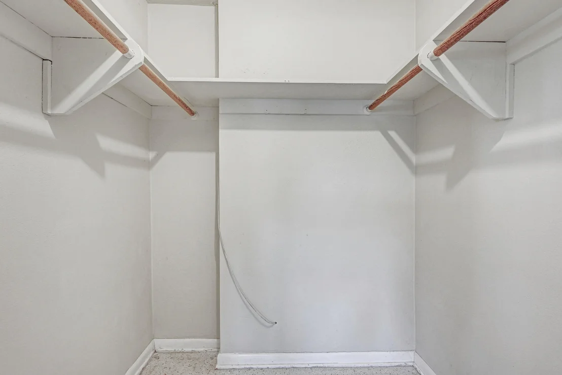 Photo of 2312 Saint Andrews Circle