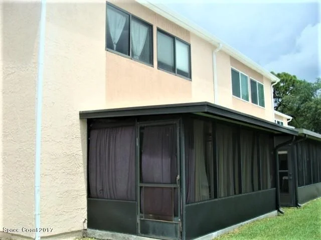 Photo of Unit 613 at 287 Current Drive