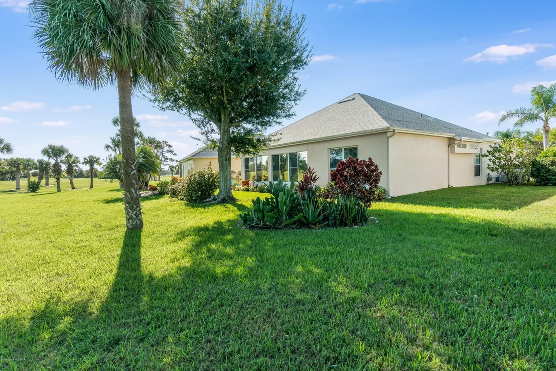 Photo of 2348 Addington Circle