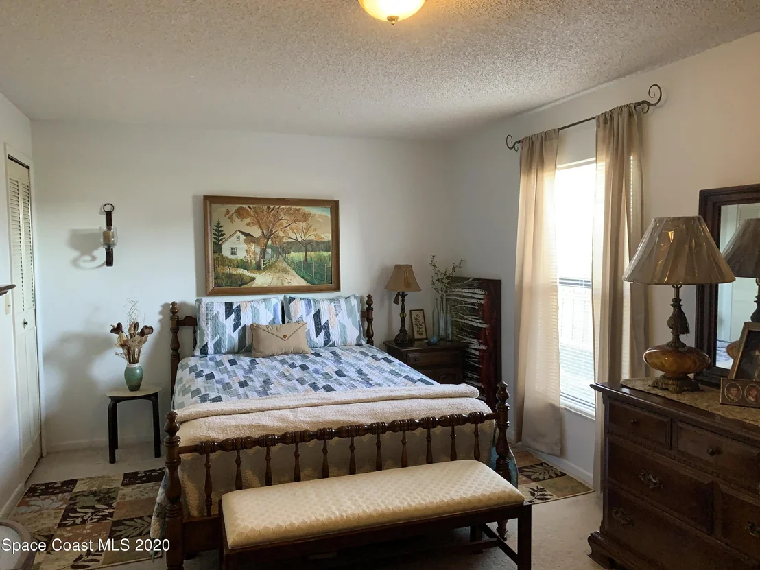 Photo of 296 Myrtlewood Road