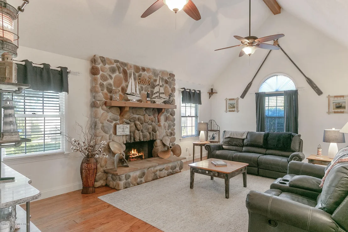 Photo of 1810 Cypress Lake Drive