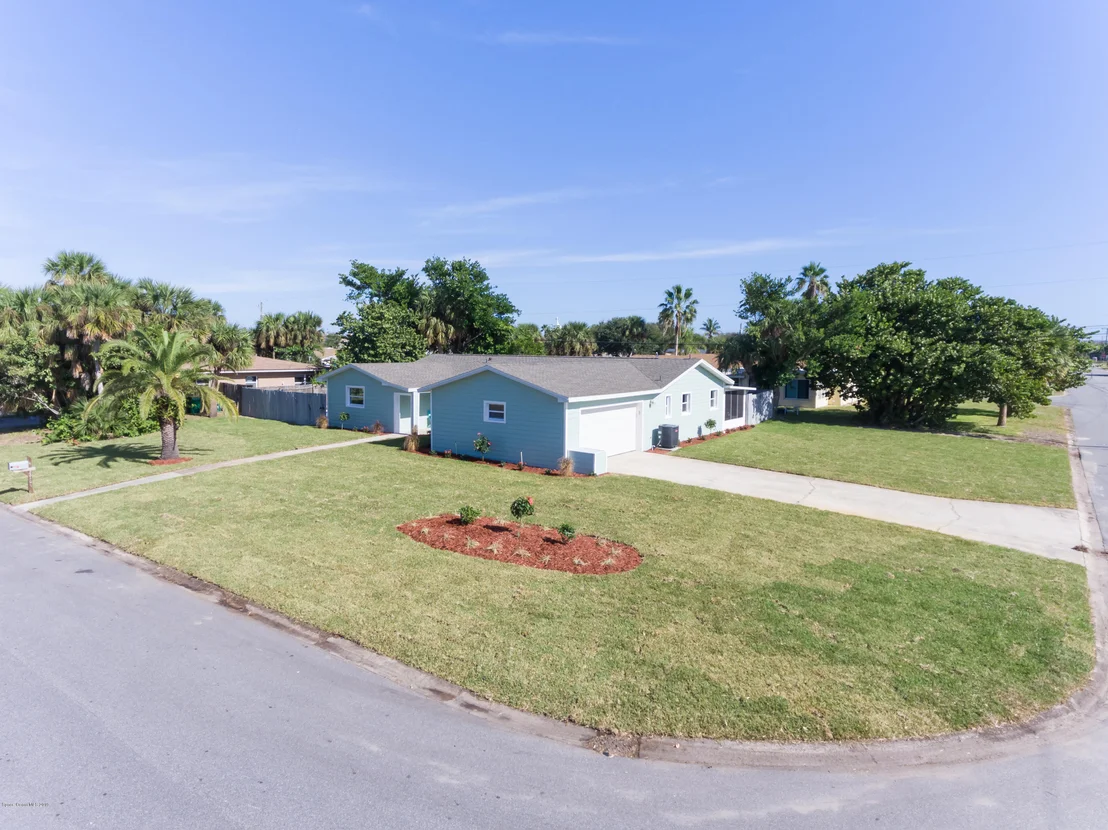 Photo of 2310 Shell Avenue