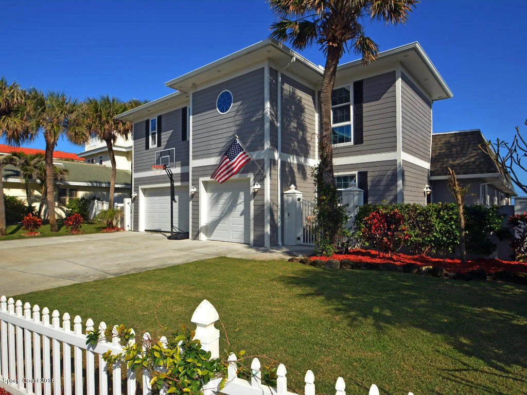 Photo of 745 Beach Street