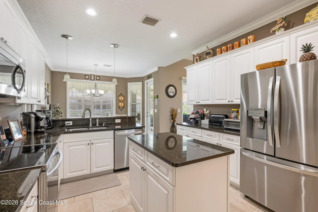 Photo of 5828 Pine Ridge Circle