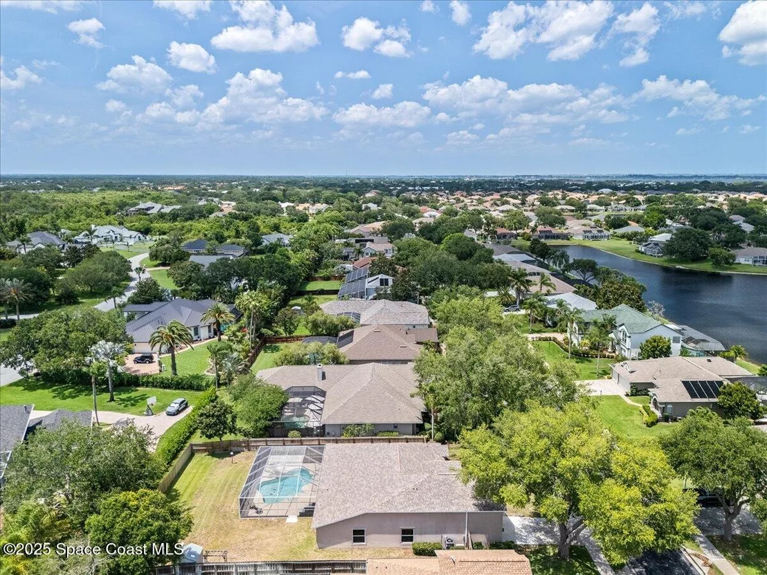 Photo of 5863 Newbury Circle