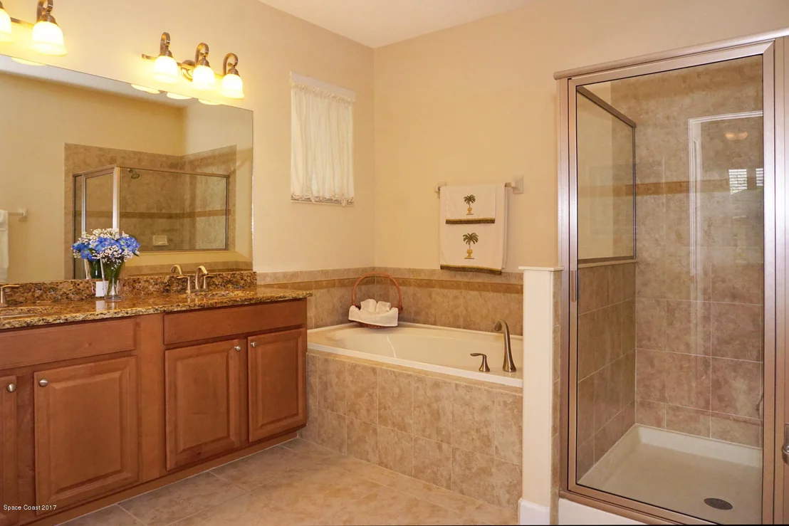 Photo of 6122 Goleta Circle