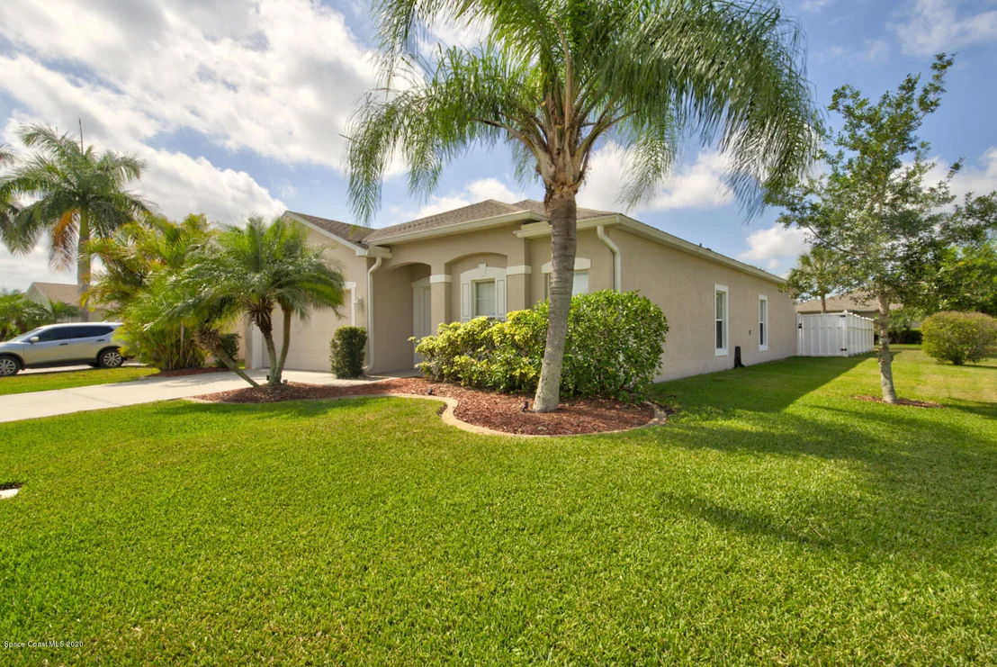 Photo of 5736 Indigo Crossing Drive