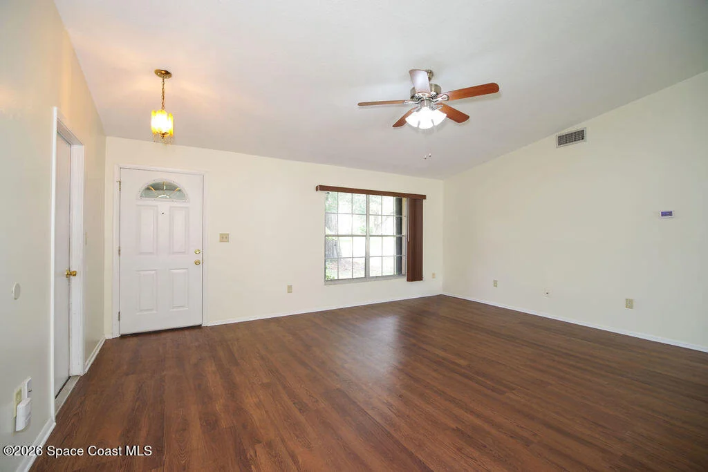 Photo of 4925 Cocoanut Drive
