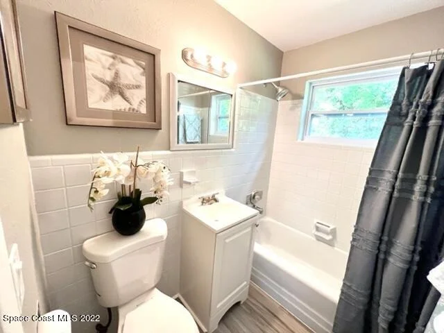 Photo of 1013 Barclay Drive