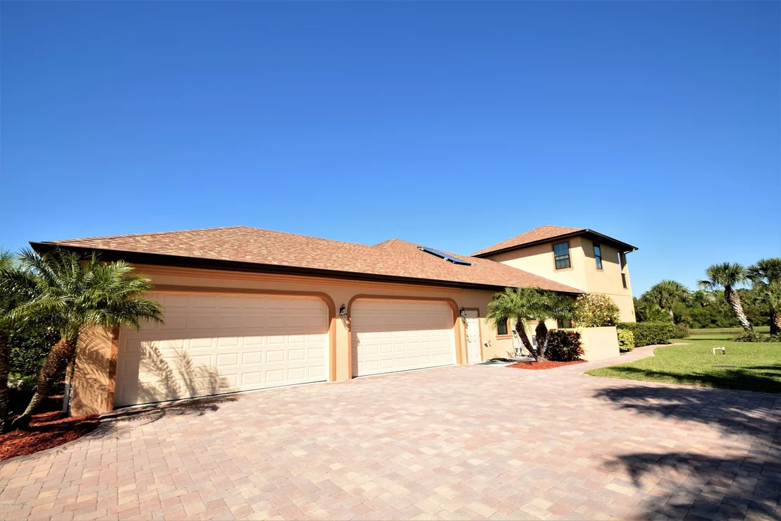 Photo of 1553 Nome Lane