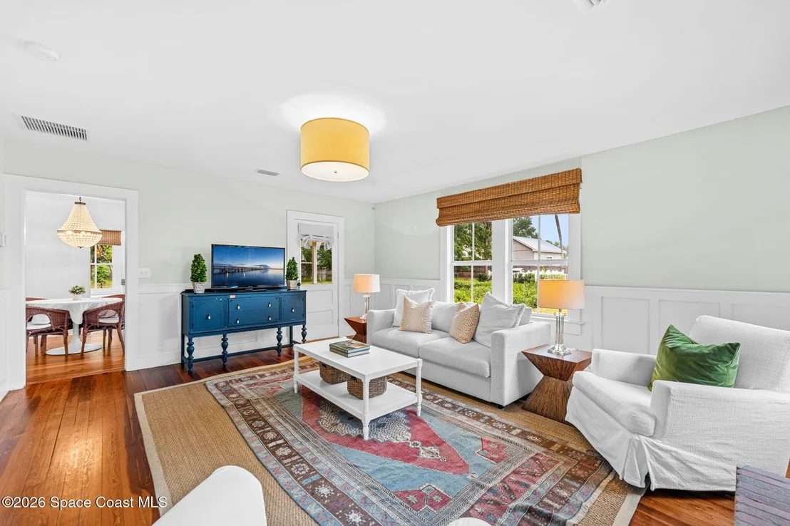 Photo of 1489 Rockledge Drive