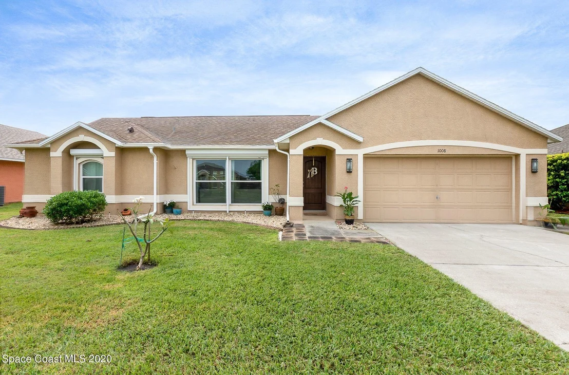 Photo of 1008 SABAL GROVE Drive