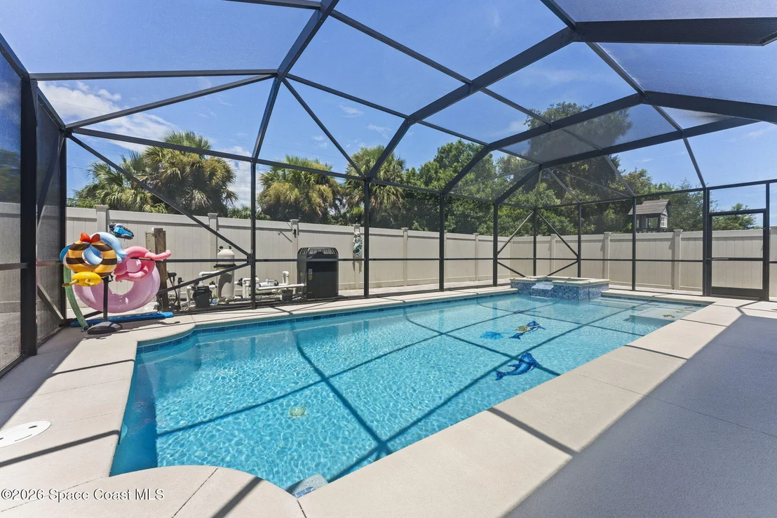 Photo of 618 Coyote Drive