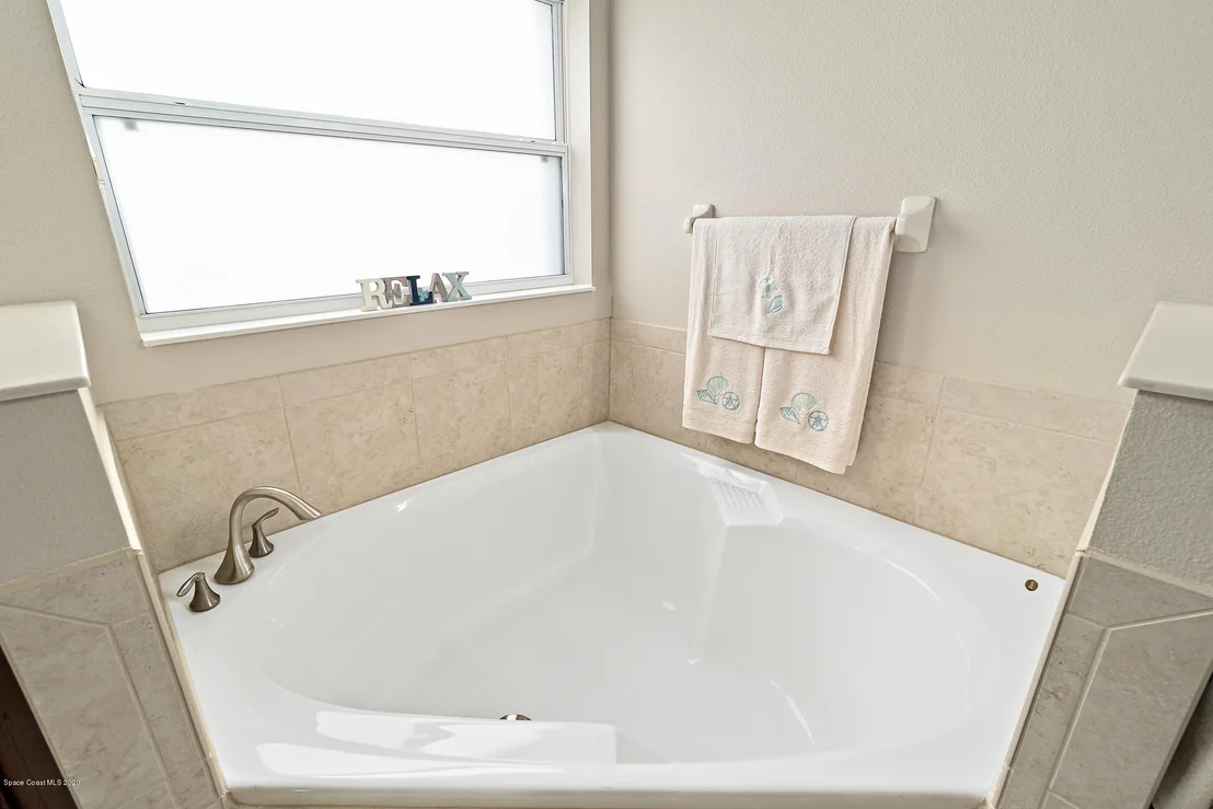 Photo of 6910 Abbeyville Road
