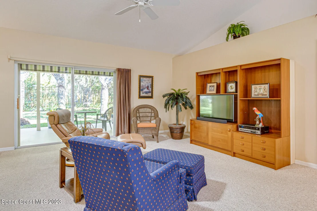 Photo of 825 Potomac Drive