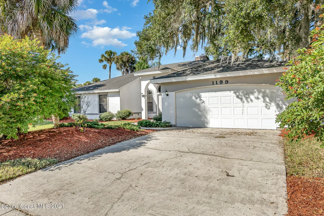 Photo of 1199 Meadowbrook Road NE