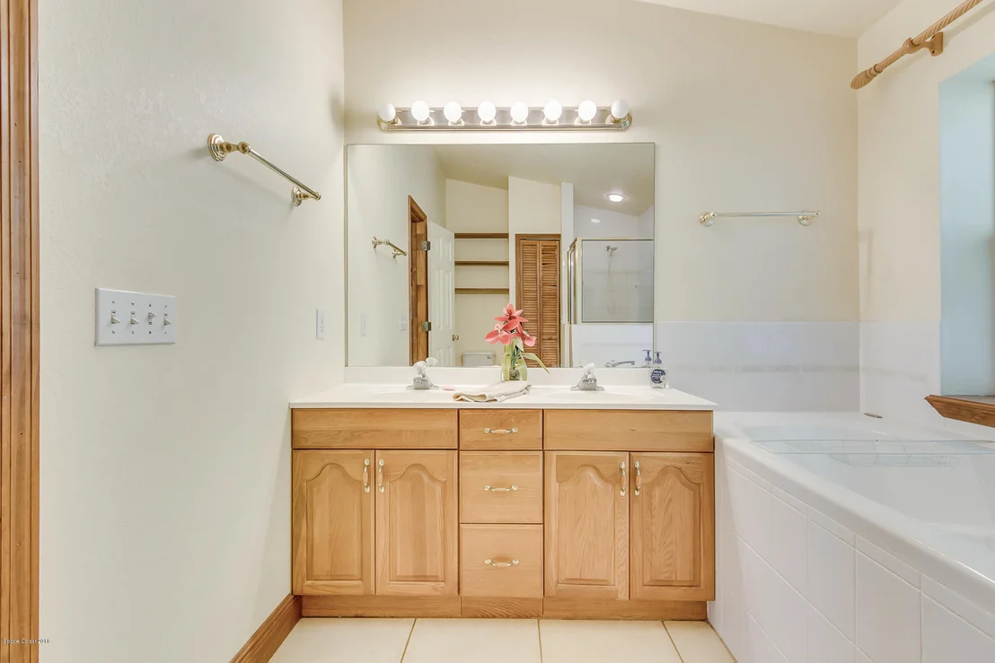 Photo of 3050 Washingtonia Drive