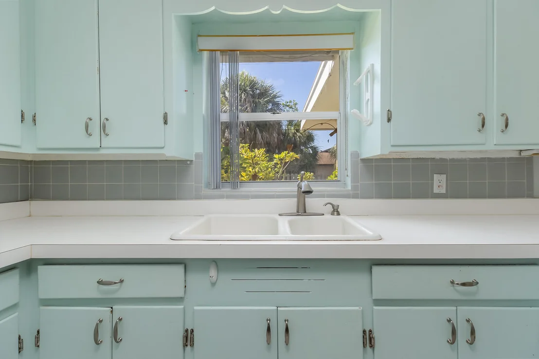 Photo of 405 6th Avenue