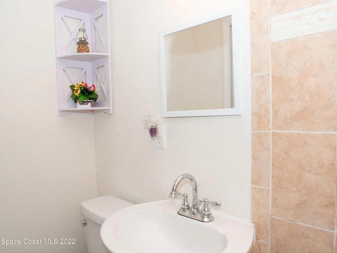 Photo of 1034 Carlton Drive