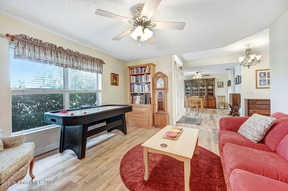 Photo of 1080 Kingfisher Way