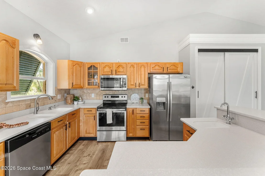 Photo of 301 7th Avenue