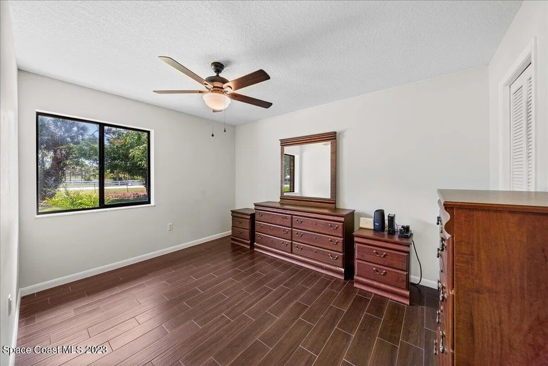 Photo of 2100 Atz Road