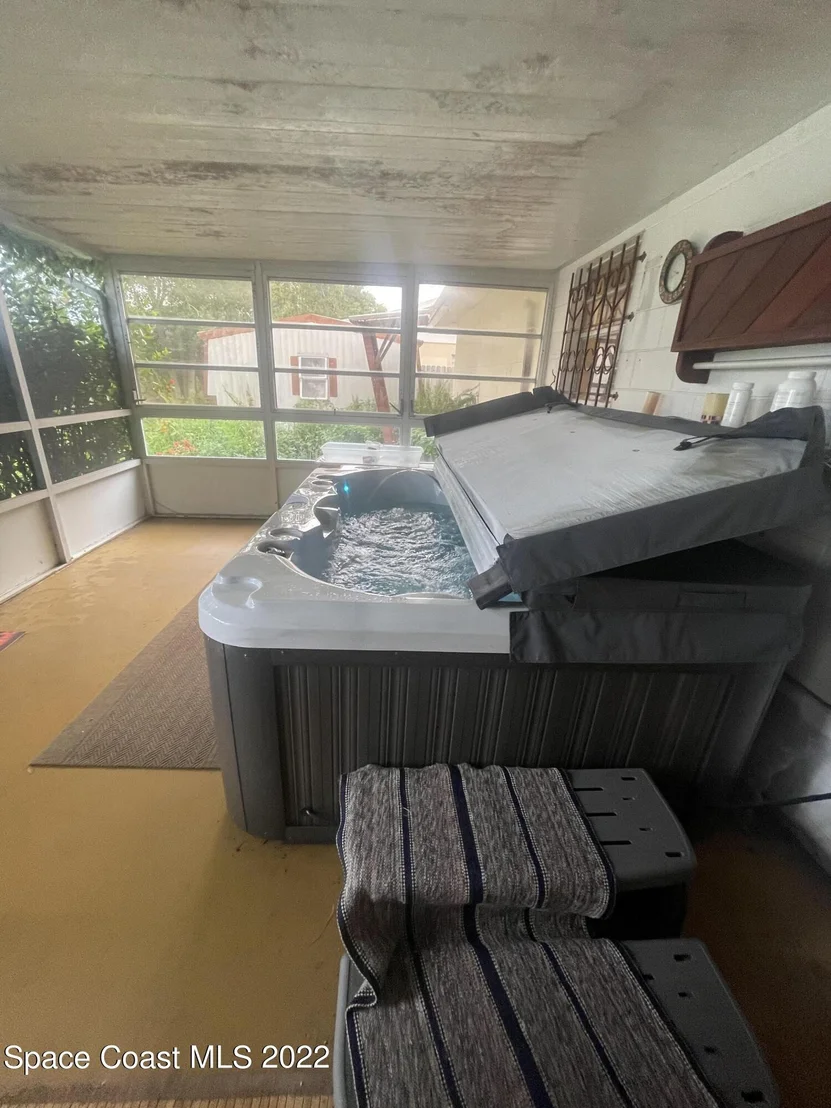 Photo of 2657 Corbusier Drive