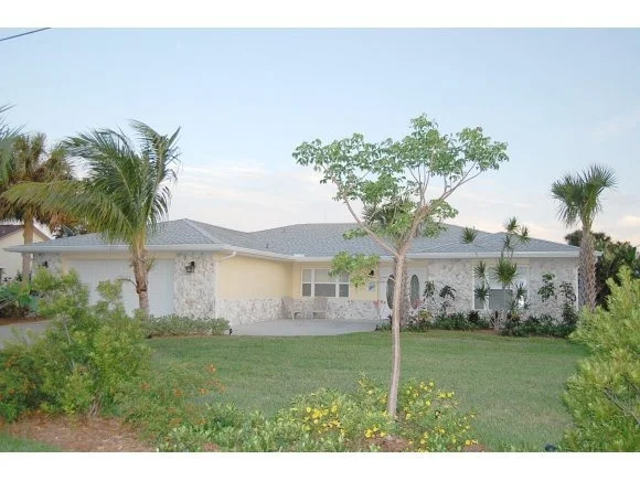 Photo of 335 Arrowhead