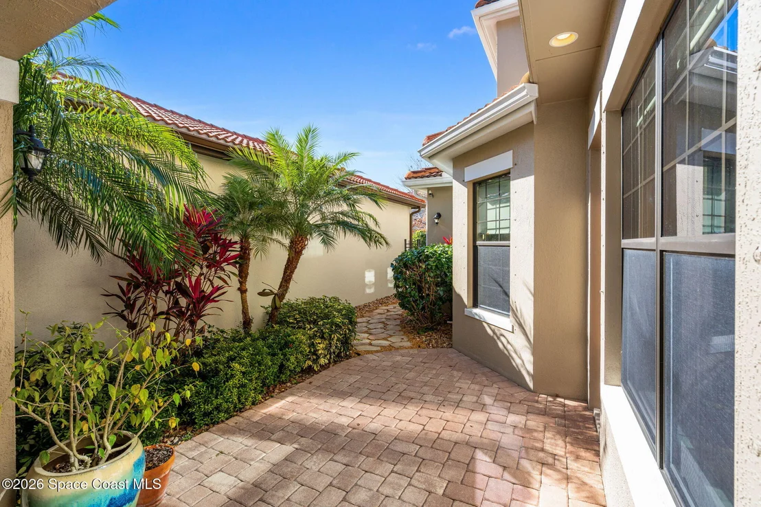 Photo of 7045 Primavera Lane