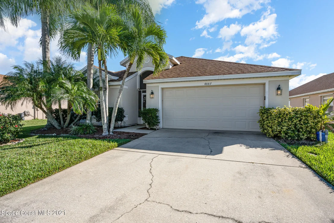 Photo of 4887 Worthington Circle