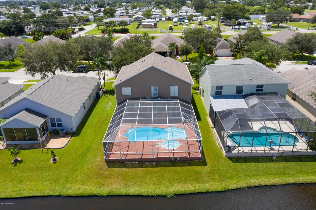 Photo of 165 Sedgewood Circle